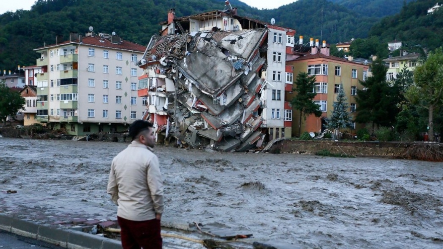 Lũ lụt làm ít nhất 44 người chết ở Thổ Nhĩ Kỳ